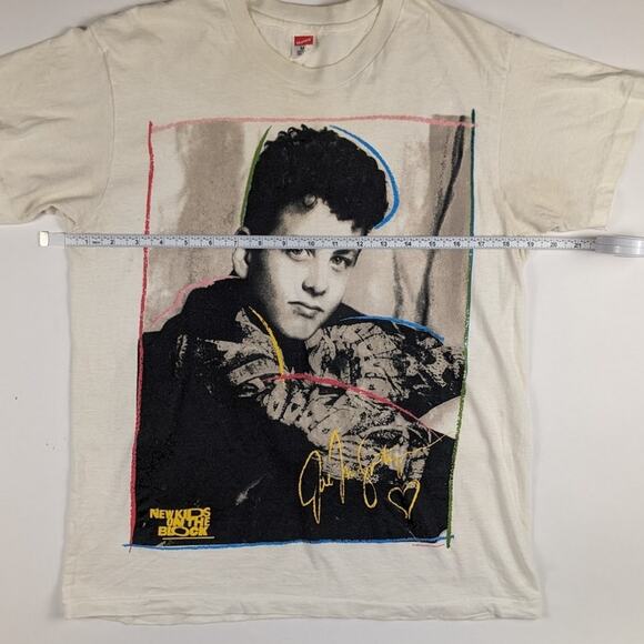 Vintage 80s New Kids on the Block Band Concert White Shirt Size Medium - Picture 8 of 8